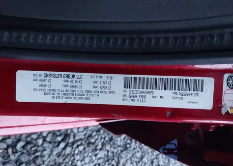 2010 Chrysler Sebring Limited z USA, uszkodzony, nr VIN 1C3CC5FD0AN190676